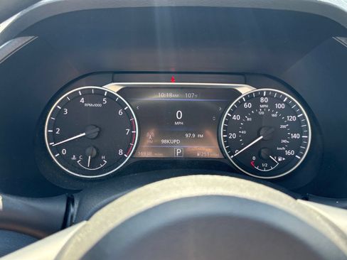 Used 2025 Nissan Sentra SV FWD image 37