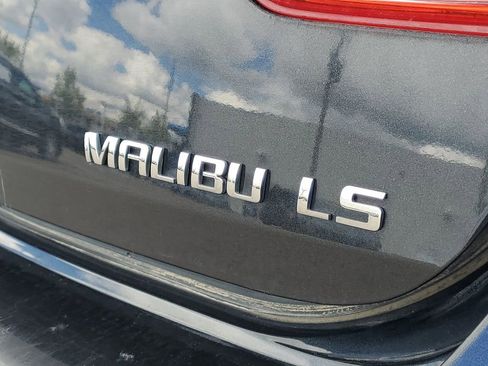 Used 2015 Chevrolet Malibu LS w/ Protection Package FWD image 6