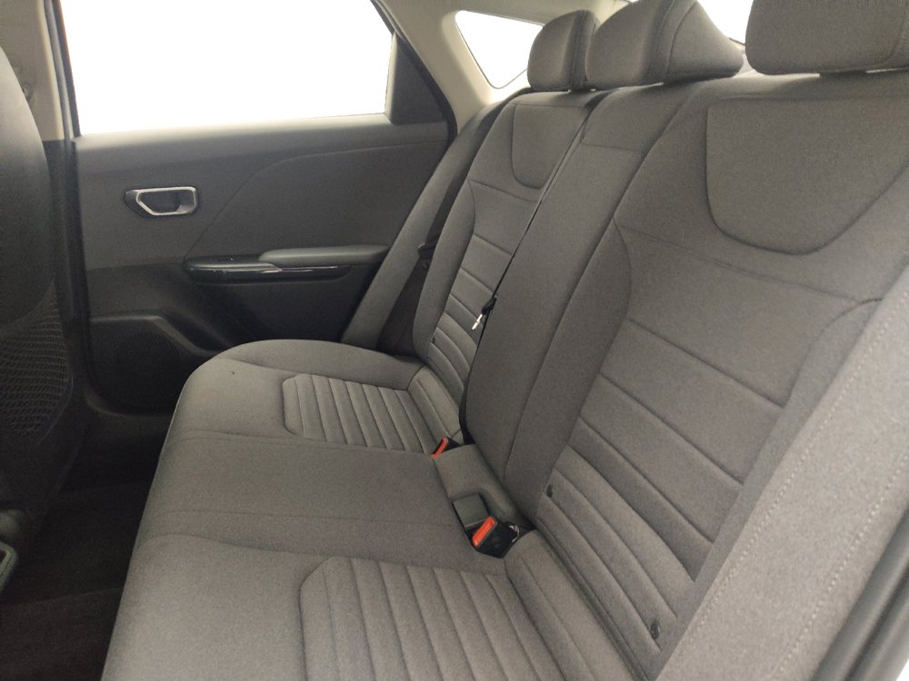Used 2025 Kia K4 EX FWD image 18