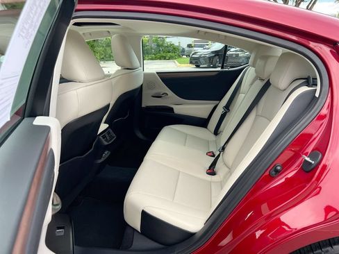 Certified 2024 Lexus ES 350 w/ Premium Package FWD image 19