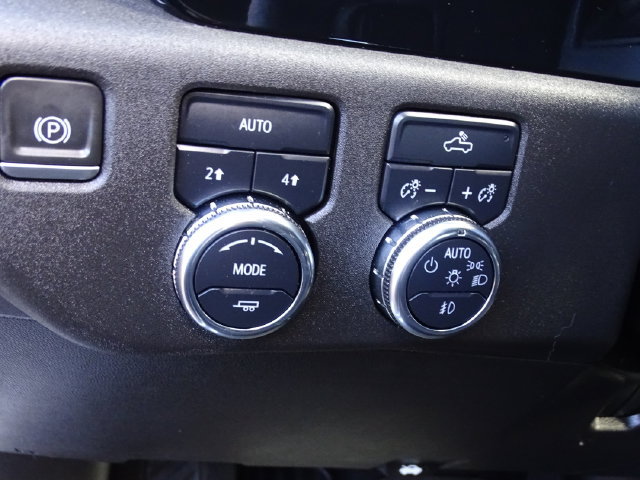 Used 2023 GMC Sierra 1500 Elevation AWD/4WD image 12