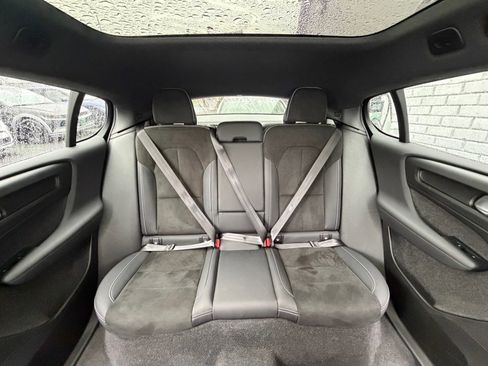 Used 2023 Volvo C40 P8 Recharge Ultimate image 38