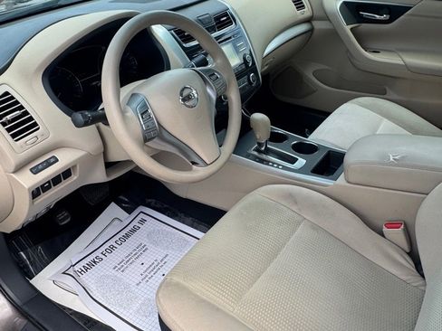Used 2015 Nissan Altima 2.5 S w/ Special Edition Package image 7