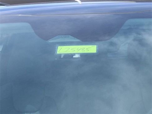 Used 2025 Kia Sorento S w/ Panoramic Sunroof Package FWD image 20