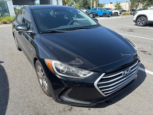 Used 2018 Hyundai Elantra SEL FWD image 1
