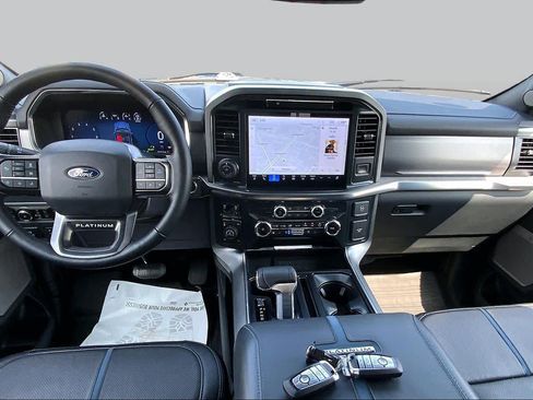 Certified 2025 Ford F150 Platinum AWD/4WD image 16