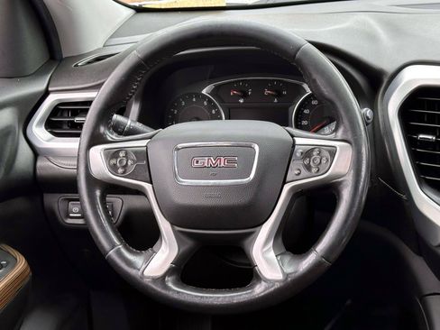 Used 2018 GMC Acadia SLE AWD/4WD image 13