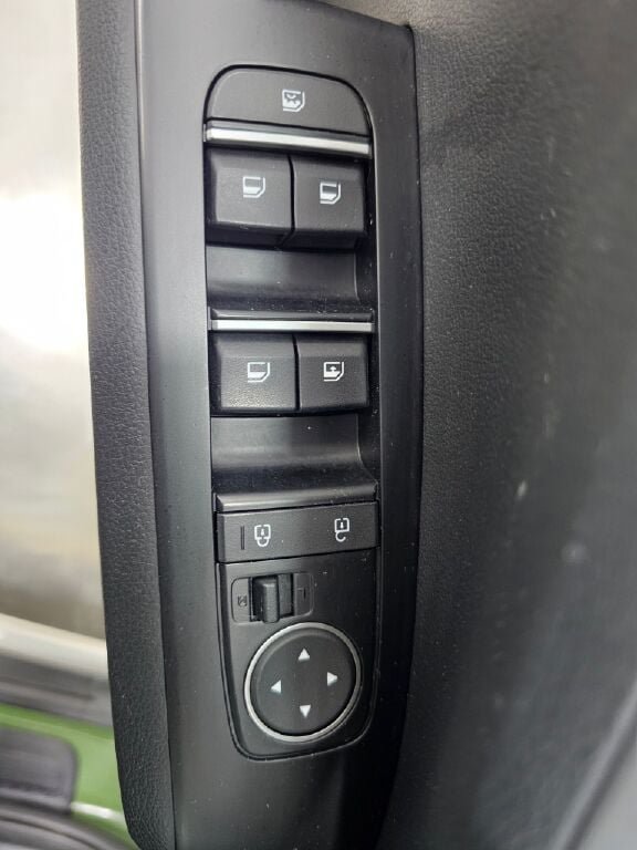 Used 2020 Kia Soul X-Line FWD image 23