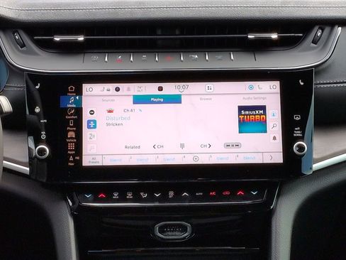 New 2026 Jeep Grand Cherokee Altitude image 17