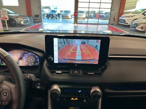 Used 2025 Toyota RAV4 XSE w/ Advanced Technology Package AWD/4WD image 22