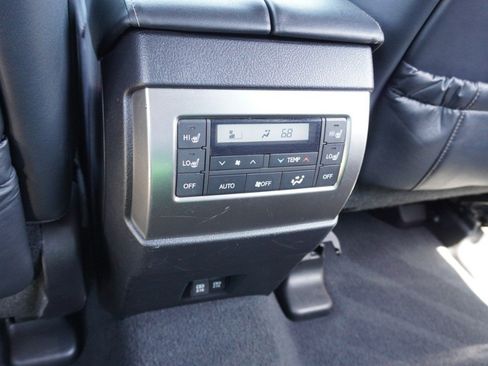 Certified 2023 Lexus GX 460 Luxury w/ Accessory Package AWD/4WD image 34