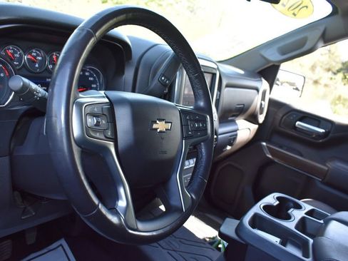 Used 2021 Chevrolet Silverado 1500 LT RWD image 10