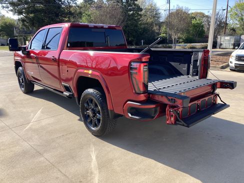Used 2025 GMC Sierra 2500 AT4 w/ AT4 Premium Plus Package image 8