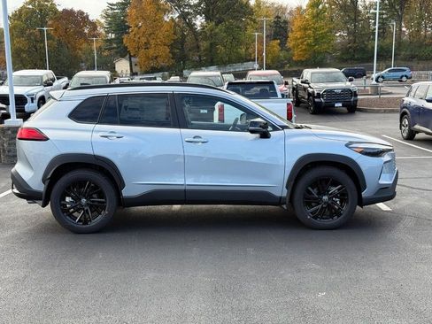 New 2026 Toyota Corolla Cross XSE image 2