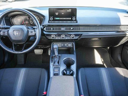 Used 2025 Honda Civic Sport image 14