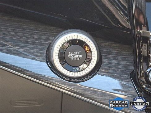 Certified 2022 Jeep Wagoneer Series III w/ Premium Group I image 24