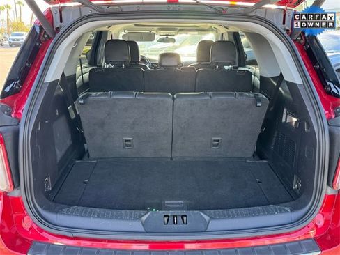 Used 2022 Ford Explorer Limited w/ Equipment Group 301A image 16