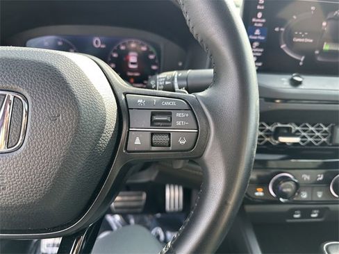 Used 2024 Honda Accord Sport image 29
