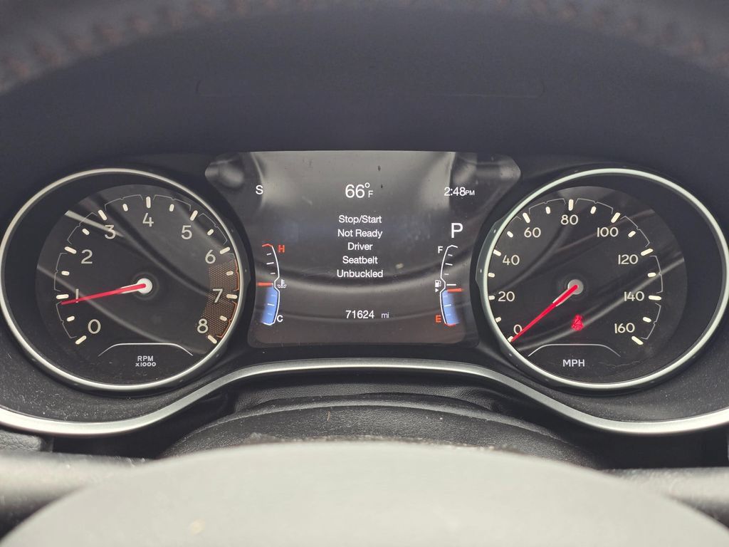 Used 2018 Jeep Compass Limited w/ Navigation Group FWD image 14