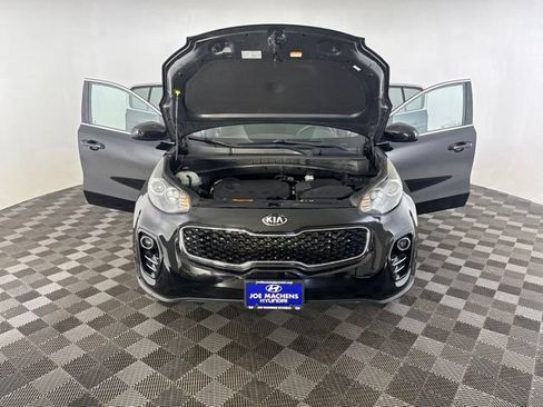 Used 2018 Kia Sportage LX AWD/4WD image 13