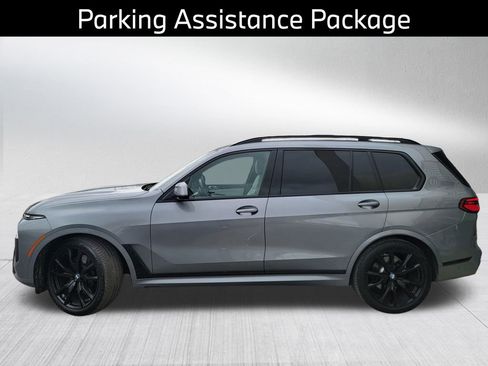 Certified 2023 BMW X7 xDrive40i w/ Executive Package image 10