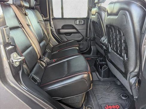 Used 2020 Jeep Gladiator Rubicon image 19
