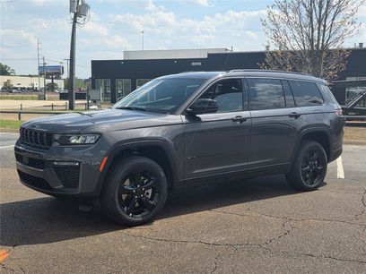 New 2026 Jeep Grand Cherokee L Limited w/ Limited Altitude Package