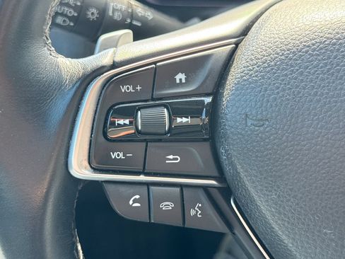 Certified 2019 Honda Accord Touring image 30