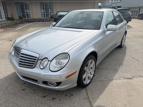 Used 2007 Mercedes-Benz E 350 Sedan image 2