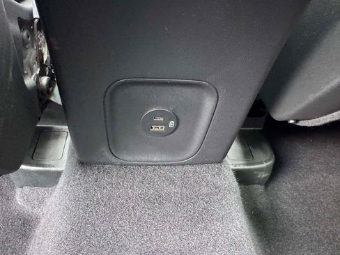 Certified 2022 Ford Escape SEL w/ SEL Stealth AWD Package image 18