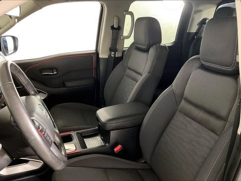 Used 2022 Nissan Frontier SV RWD image 24