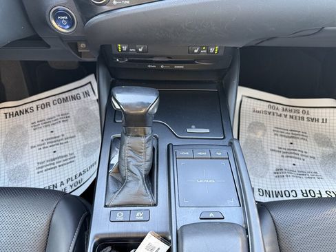 Used 2021 Lexus ES 300h w/ Premium Package FWD image 18