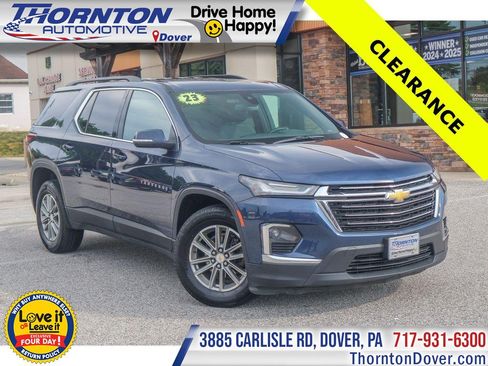 Used 2023 Chevrolet Traverse LT AWD/4WD image 1