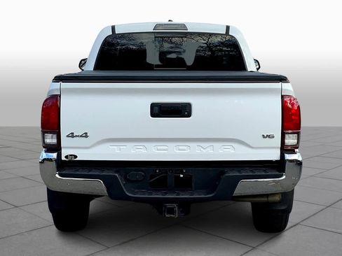 Used 2020 Toyota Tacoma SR5 image 4