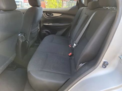 Used 2017 Nissan Rogue Sport S w/ S Appearance Package AWD/4WD image 23