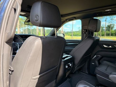 Used 2023 GMC Yukon Denali w/ LPO, Floor Liner Package AWD/4WD image 25