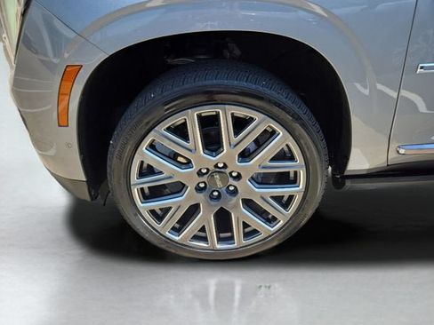 Used 2025 GMC Yukon Denali Ultimate w/ LPO, Floor Liner Package AWD/4WD image 52