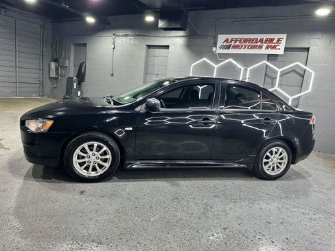 Used 2014 Mitsubishi Lancer ES FWD image 3