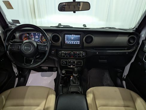 Used 2020 Jeep Wrangler Unlimited Sport S AWD/4WD image 13