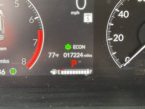 Used 2025 Honda CR-V EX image 19