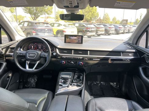Used 2019 Audi Q7 3.0T Premium Plus AWD/4WD image 25
