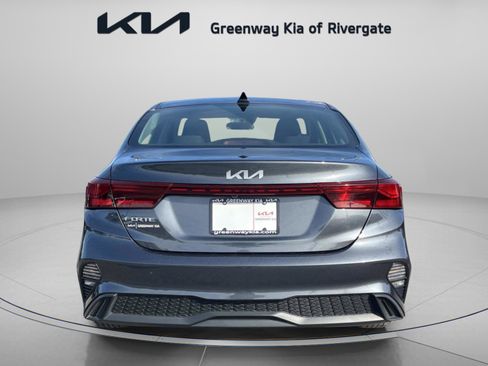 Used 2023 Kia Forte LXS image 6