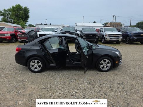 Used 2015 Chevrolet Cruze LT FWD image 39