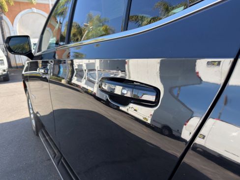 Used 2024 Chevrolet Tahoe LT image 38