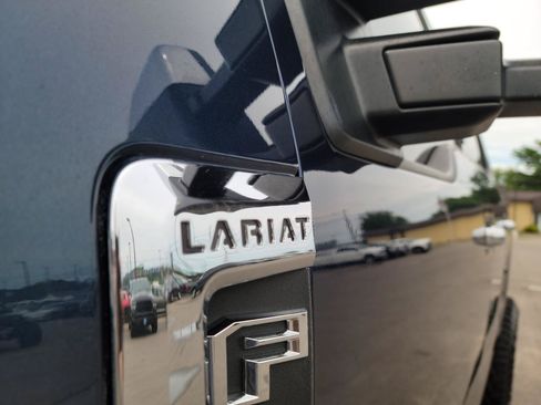 Used 2017 Ford F250 Lariat w/ Chrome Package AWD/4WD image 17