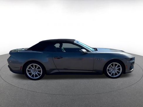 Used 2025 Ford Mustang GT Premium RWD image 15