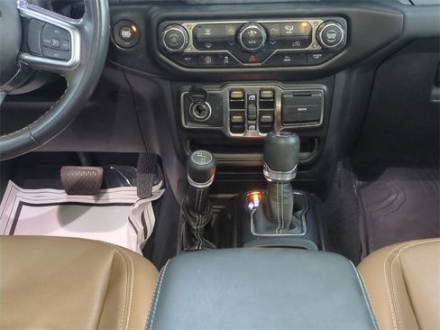 Certified 2022 Jeep Wrangler Unlimited Sahara image 21