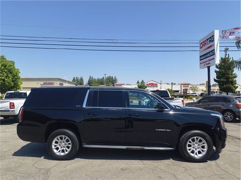 Used 2015 GMC Yukon XL SLE w/ Convenience Package AWD/4WD image 4