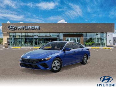 New 2026 Hyundai Elantra SE