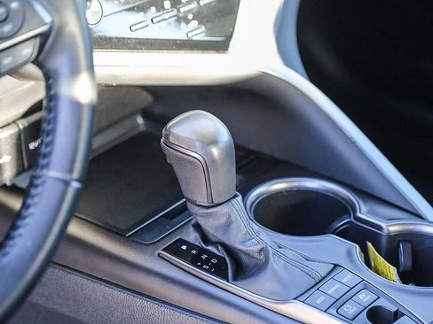 Certified 2023 Toyota Camry SE image 21